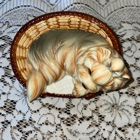 Vintage Japan Yorkie Terrier Dog in Basket Figurine Collectible - Picture 13 of 16